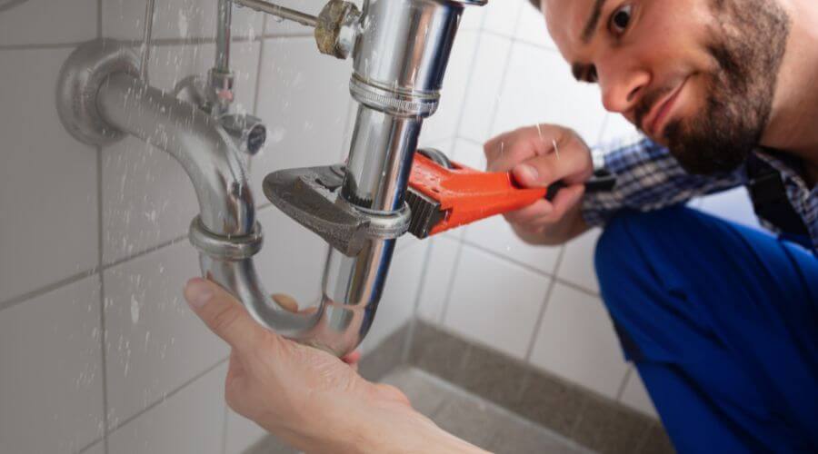 Local annual plumbing maintenance in Rockdale, TX